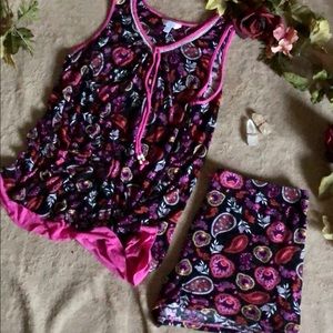 SECRET TREASURES Paisley Pajama Set